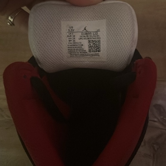 Nike Jordan shoes - Picture 7 of 8